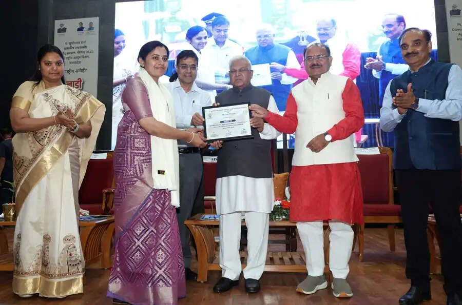 नाड़ी विश्लेषण, आयुर्वेद का विज्ञान और भारत का गौरव : राज्यपाल पटेल