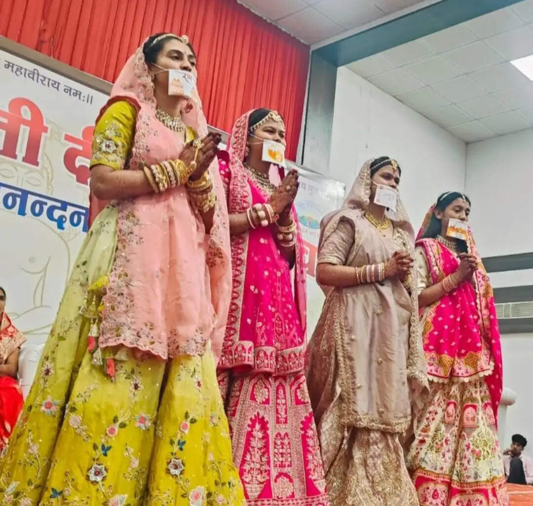 उदयपुर की कृति मेहता ने 23 वर्ष की उम्र में ली जैन भागवती दीक्षा, गुप्त वैराग्य बना चर्चा का विषय