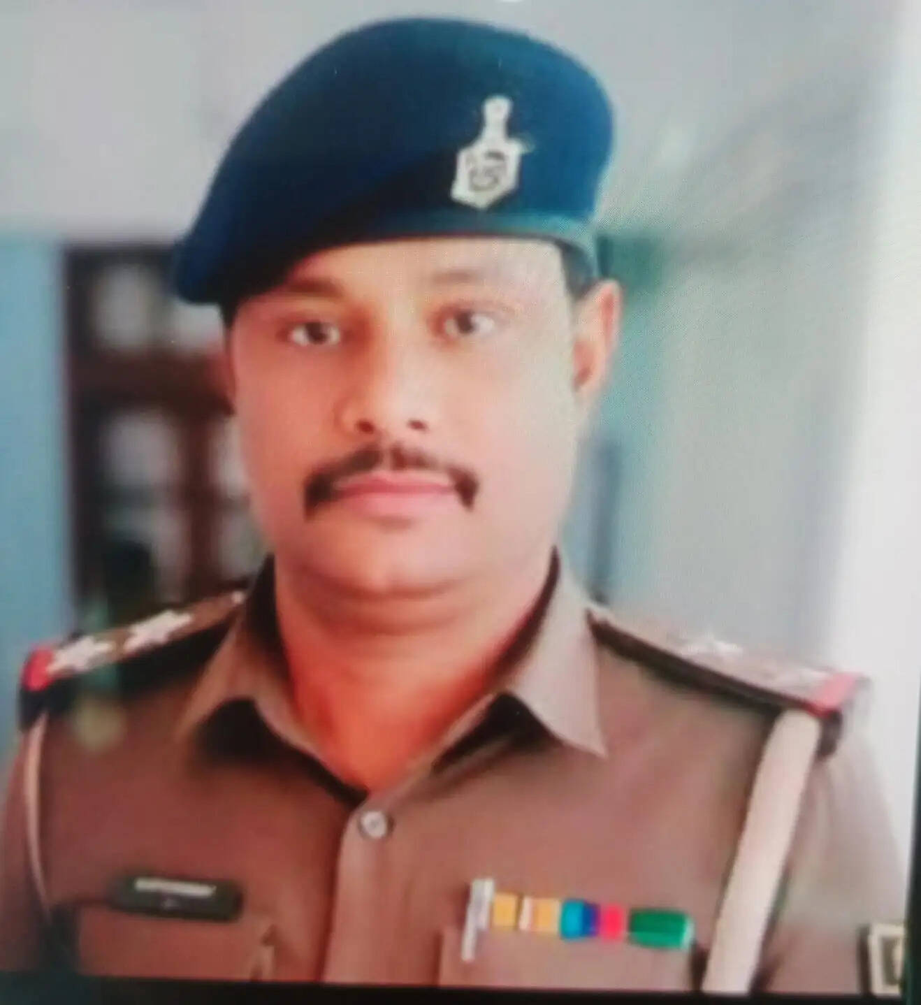 आदापुर थानाध्यक्ष पप्पू पासवान निलंबित, पूजा कुमारी को मिली कमान