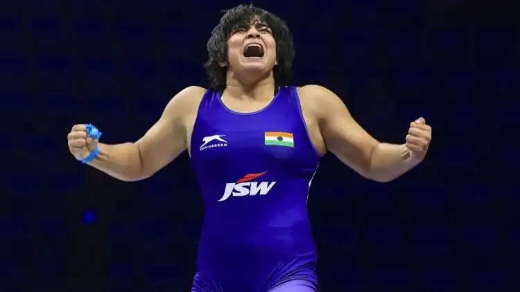 विश्व कुश्ती चैंपियनशिप में नीलम और काजल ने जीते रजत पदक