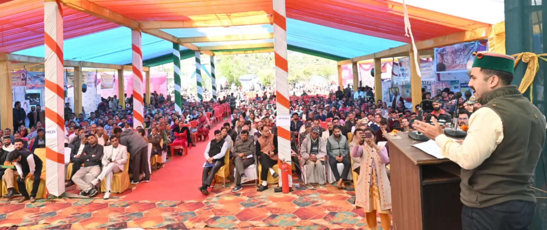 जन समस्याओं का घर-द्वार पर निपटान सरकार की सर्वोच्च प्राथमिकता: विक्रमादित्य सिंह