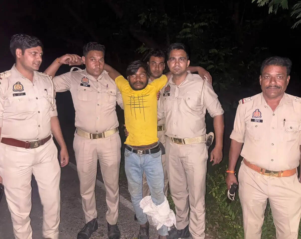शाहजहांपुर : चेन स्नैचिंग का खुलासा, आरोपी मुठभेड़ में घायल, किशोर अभिरक्षा में,