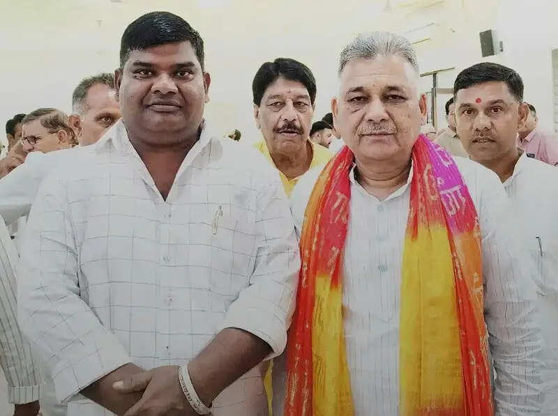 ग्वालियर में सीए से 21 करोड़ की साइबर ठगी मामले में शाजापुर जिला पंचायत सदस्य गिरफ्तार