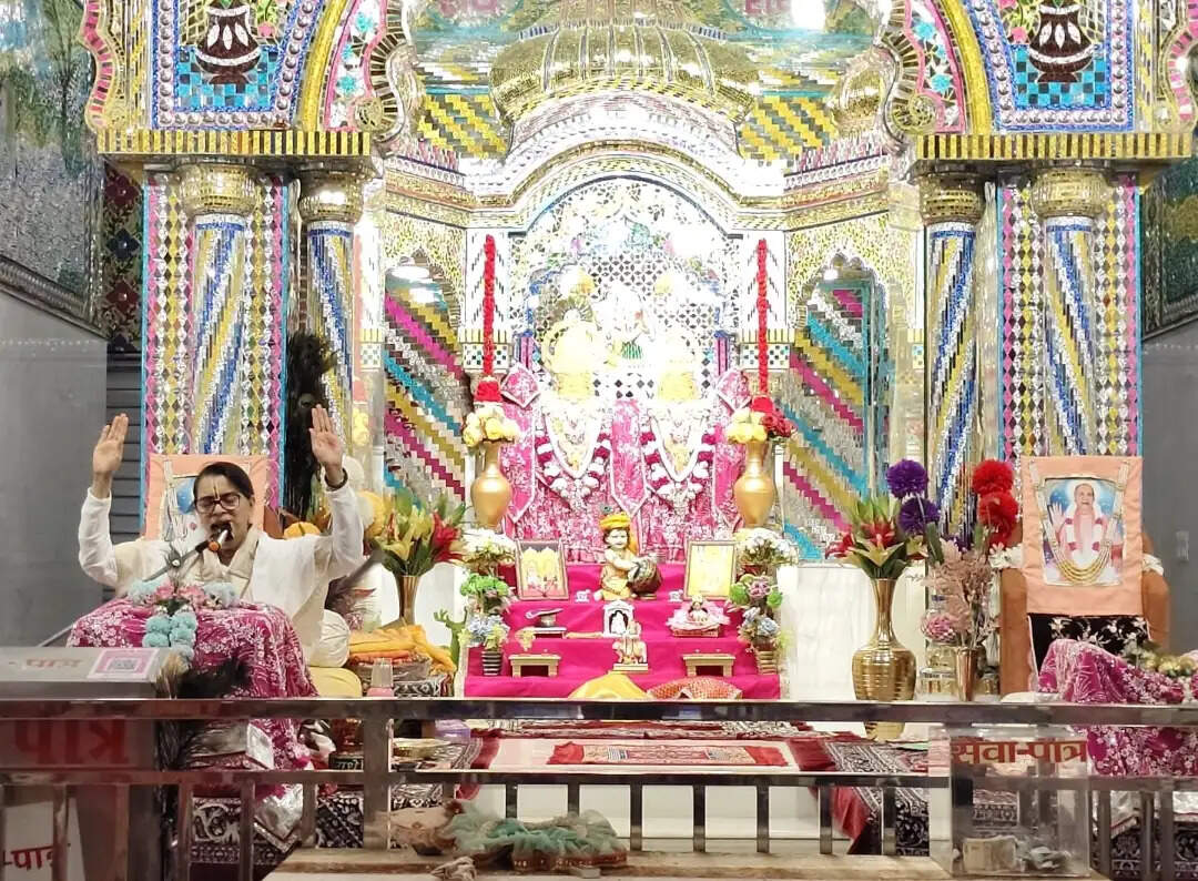 आत्मीयता और निस्वार्थ भाव से जुड़ी होती है सच्ची मित्रता : साध्वी गोपिका