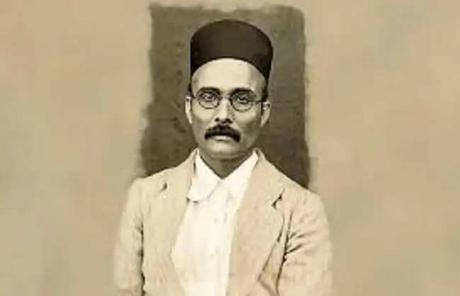 अमित शाह समेत कई नेताओं ने दी वीर सावरकर को श्रद्धांजलि दी