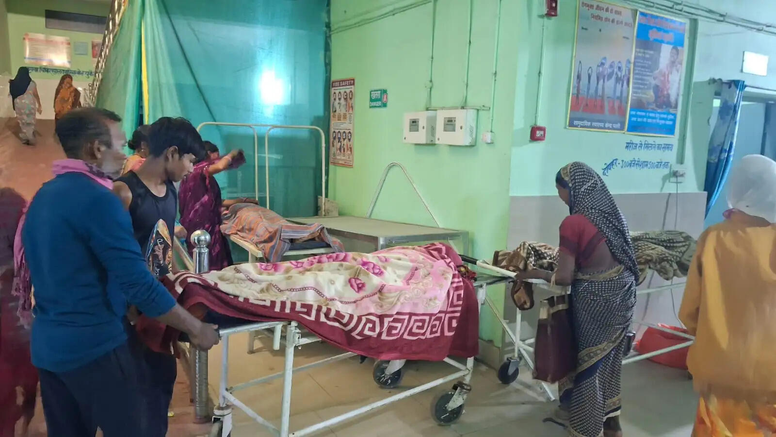 कोरबा : बारिश से बचने पेड़ के नीचे खड़े थे तीन किशोर, डंगाल गिरने से तीनों की मौत