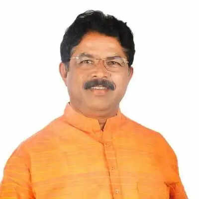 कर्नाटक में विपक्ष ने वायनाड को 10 करोड़ रुपये की अतिरिक्त सहायता देने पर सरकार को घेरा