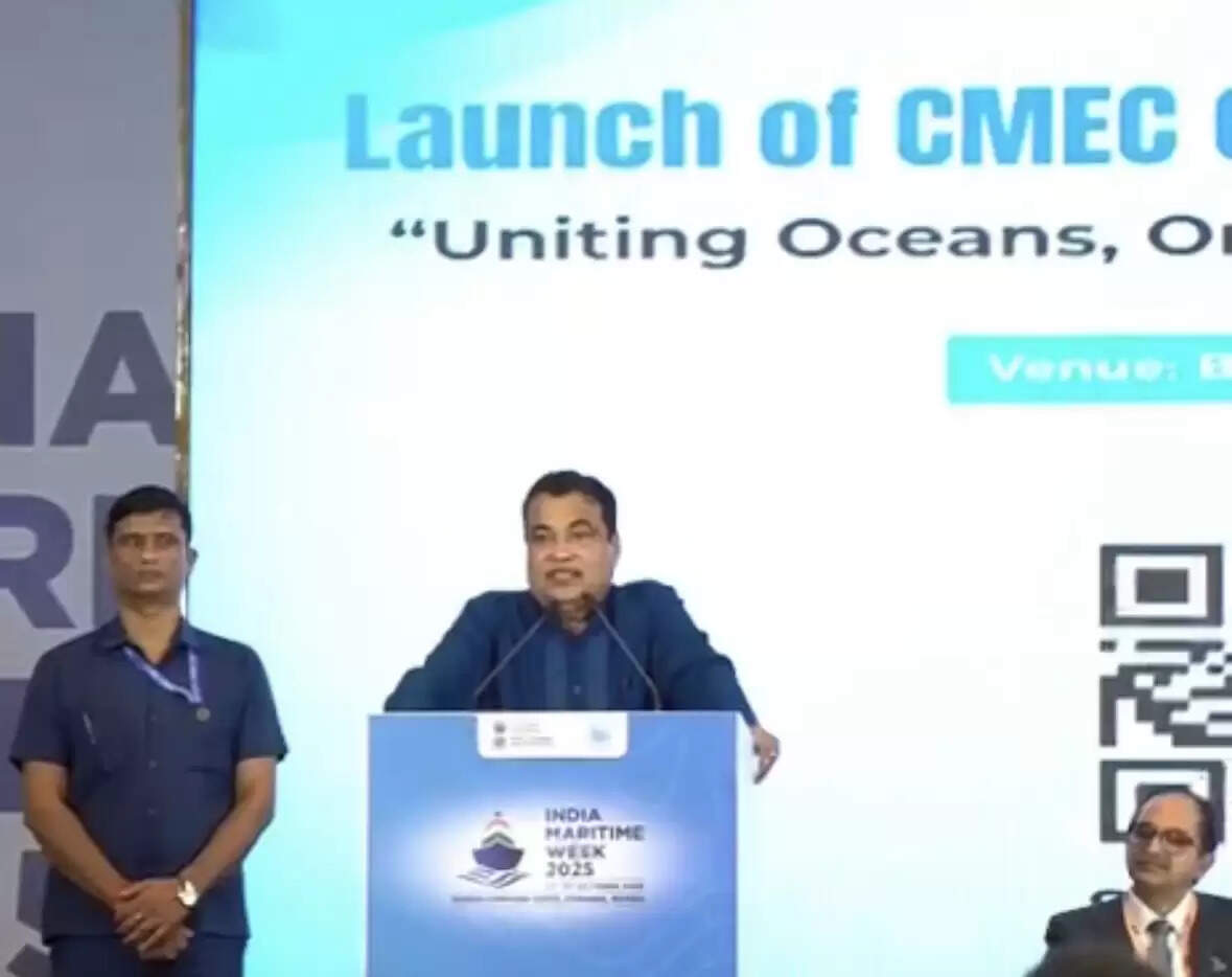 भारत के समुद्री क्षेत्र में एक ट्रिलियन डॉलर का निवेश संभावित : नितिन गडकरी