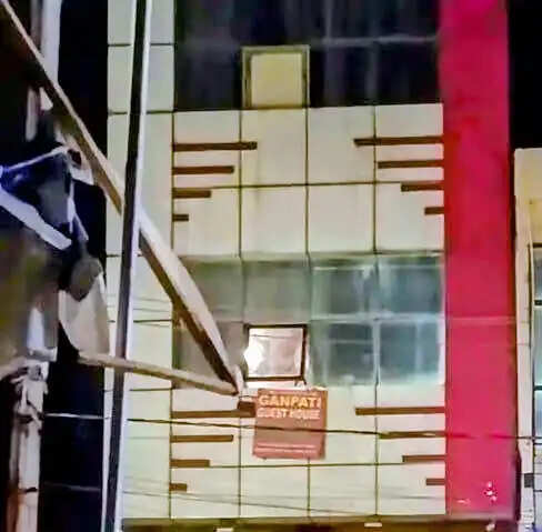 पानीपत: जुआ खेलते पकड़े युवकों को छोड़ने का आरोप,कांस्टेबल लाइन हाजिर