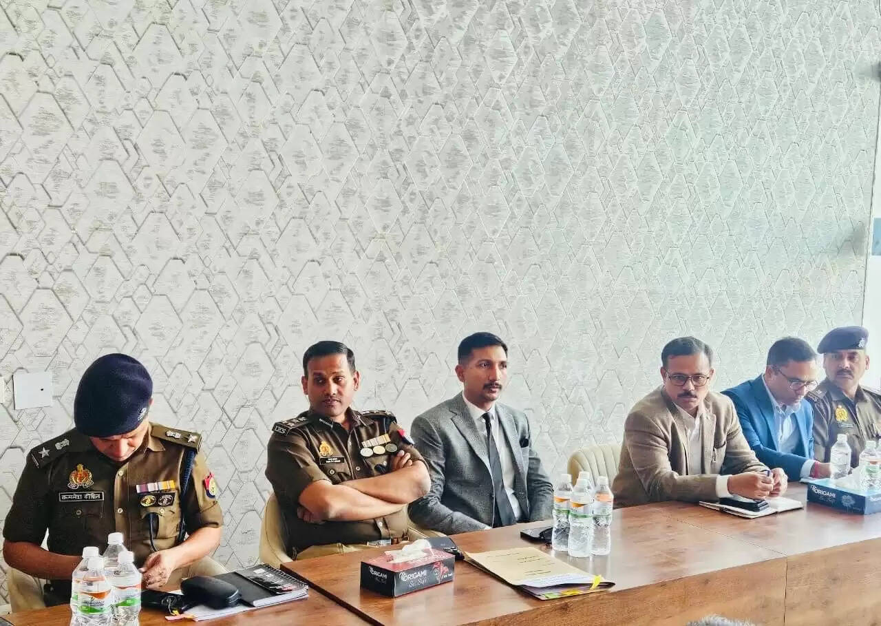 डीएम विशाख जी ने तैयारी बैठक में अफसरों को दिए निर्देश, इकाना स्टेडियम में भारत बनाम दक्षिण अफ्रीका का टी-20 मैच 17 दिसम्बर काे