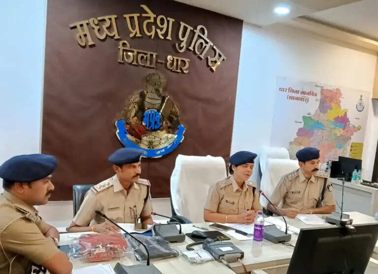 धार : ताराघाटी में 2.70 लाख की लूट के दो बदमाश गिरफ्तार, चार अब भी फरार