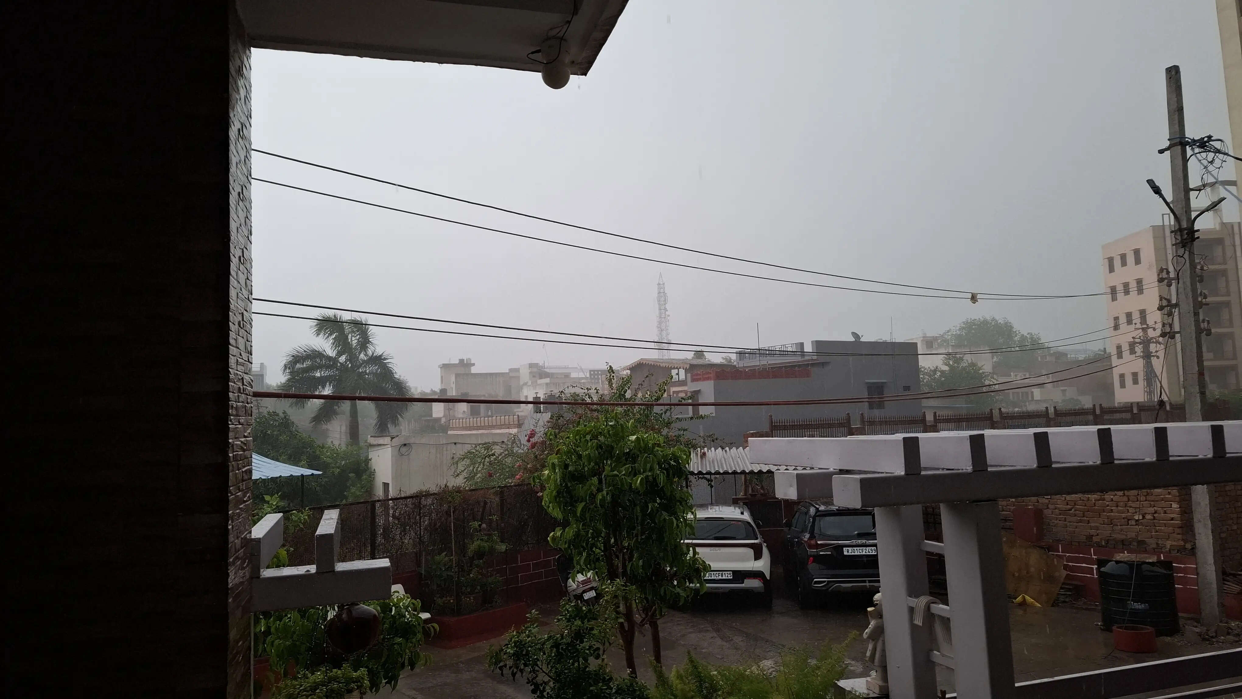 मौसम फिर पलटा, अजमेर में शाम को बरसात; तापमान गिरा, उमस बढ़ी