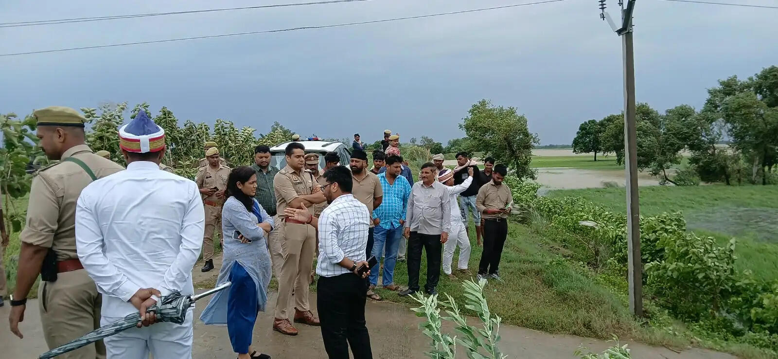 श्रावस्ती में राप्ती का जलस्तर खतरे के निशान से 70 सेंटीमीटर ऊपर, दौरा कर रहें अधिकारी
