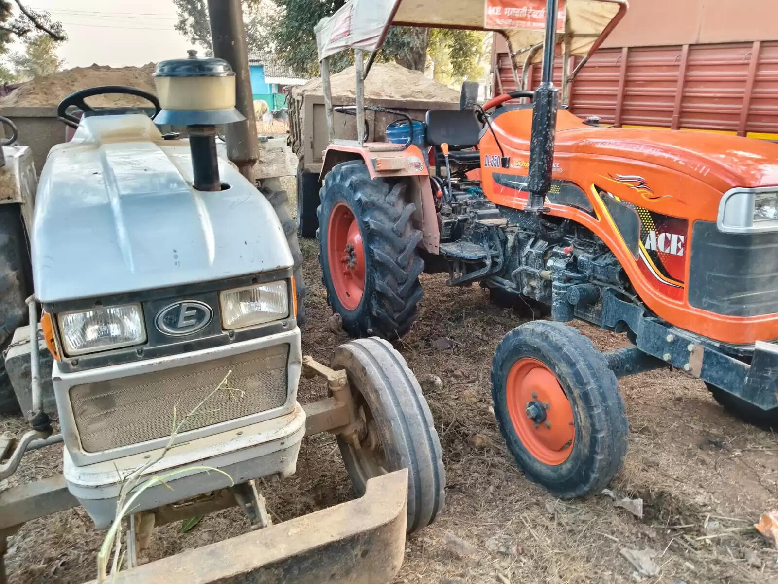 कोरिया: अवैध खनिज परिवहन पर नवपदस्थ जिला खनिज अधिकारी की सख्ती, आठ वाहन जब्‍त