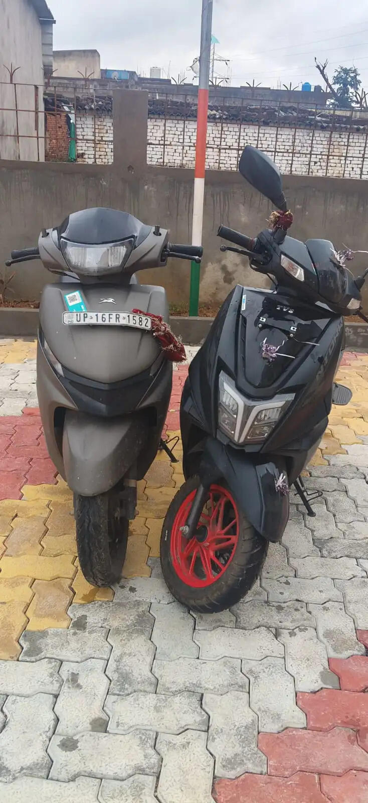 एटीएम मशीन से छेड़छाड़ कर लोगों को चूना लगाने वाले चार अपराधी गिरफ्तार