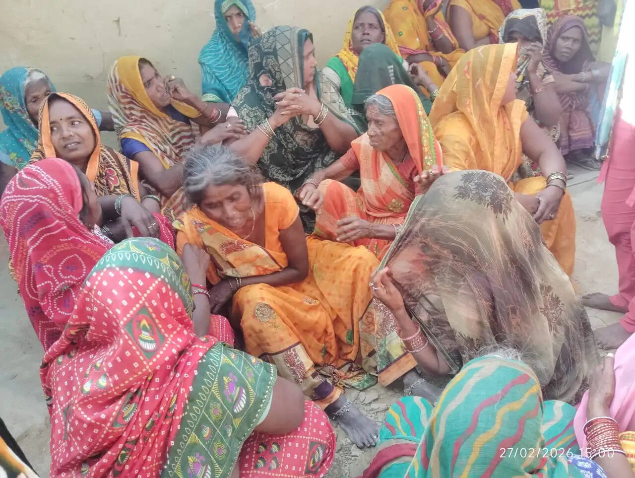 संदिग्ध हालात में विवाहिता की फांसी से मौत, दहेज हत्या का आरोप