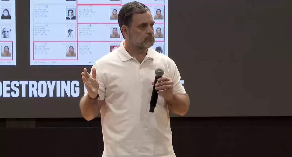 राहुल गांधी का आरोप- हरियाणा चुनाव में 25 लाख फर्जी वोट से छीनी गई कांग्रेस की जीत, अब बिहार में साजिश