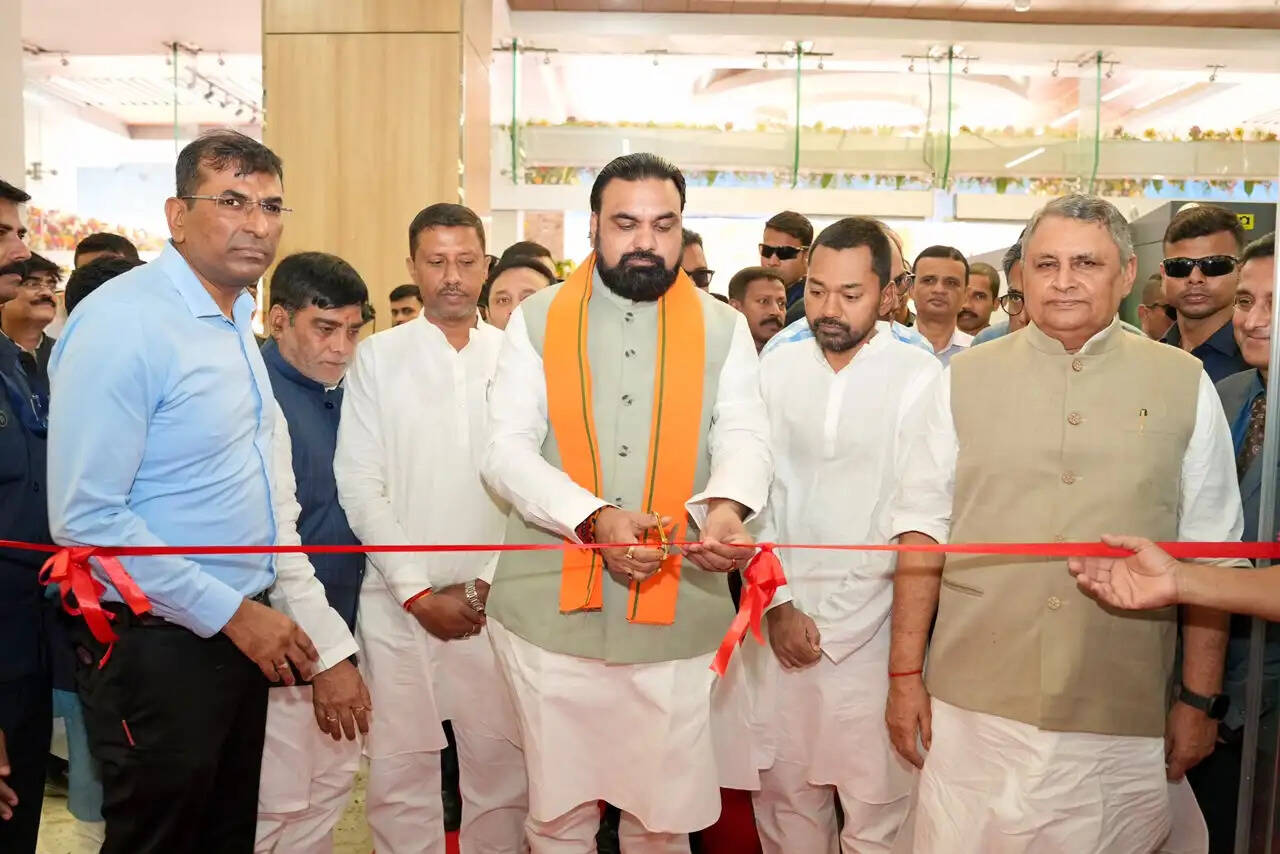 पीएमसीएच में अब एक साथ 2500 बेड पर मरीजों का आधुनिक चिकित्सकीय सुविधाओं के साथ होगा इलाज : मुख्यमंत्री