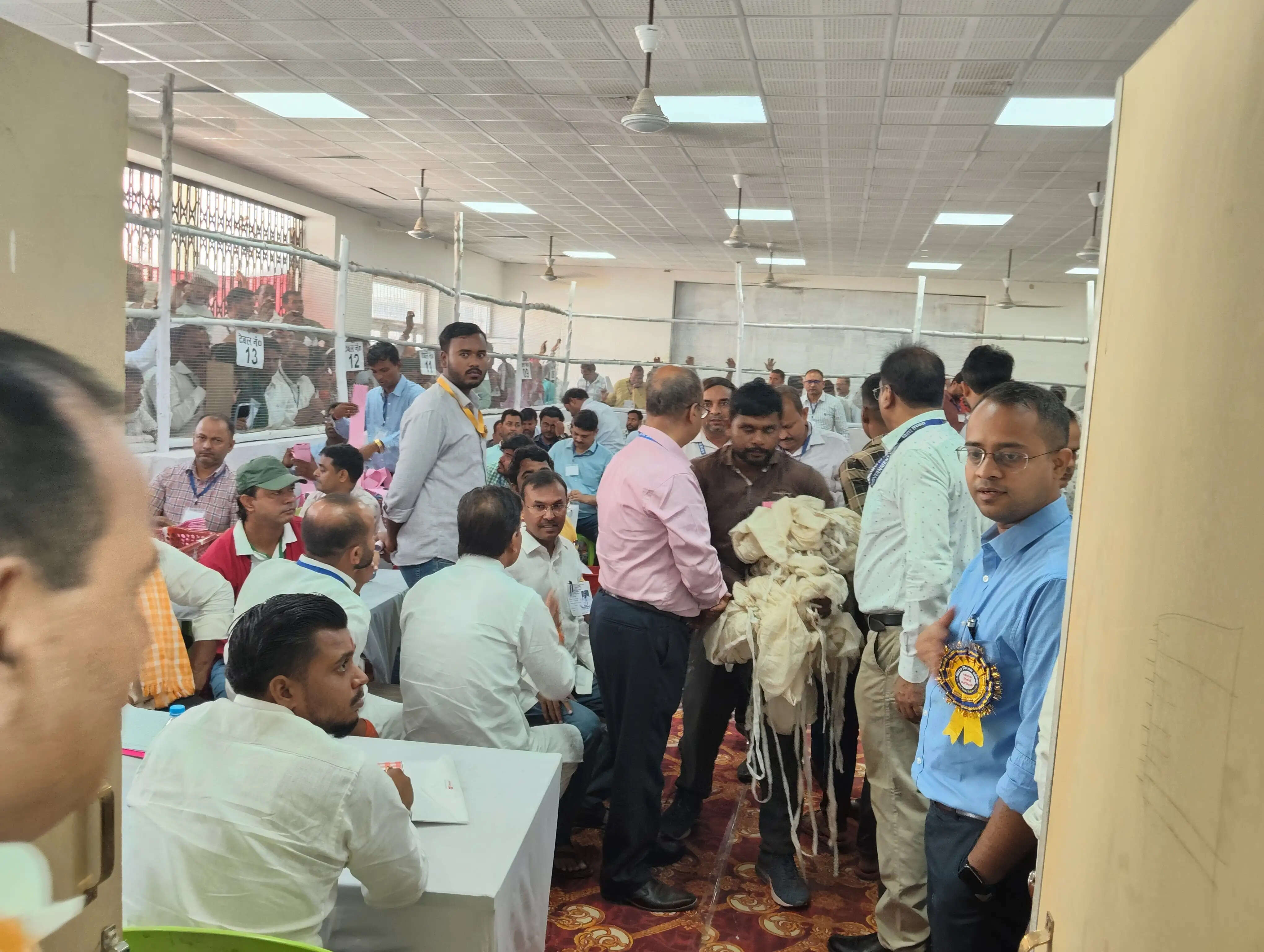 सारण शिक्षक निर्वाचन का मतगणना जारी, सुरक्षा के पुख्ता इंतजाम