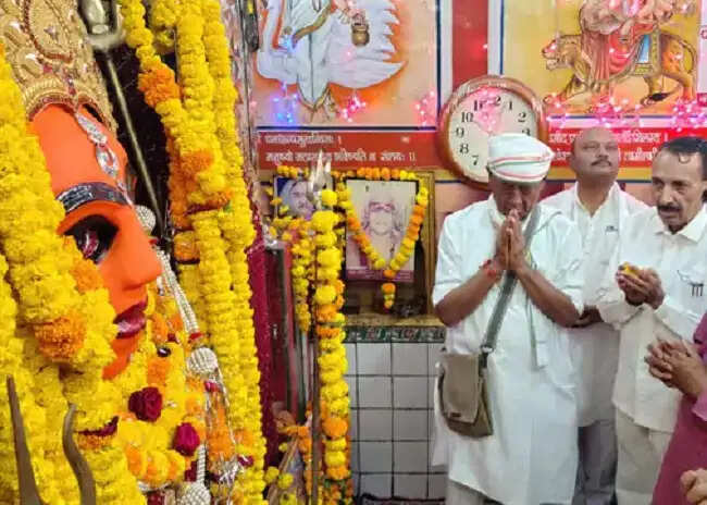 दिग्विजय सिंह बोले- हिंदुत्व का सनातन धर्म से संबंध नहीं