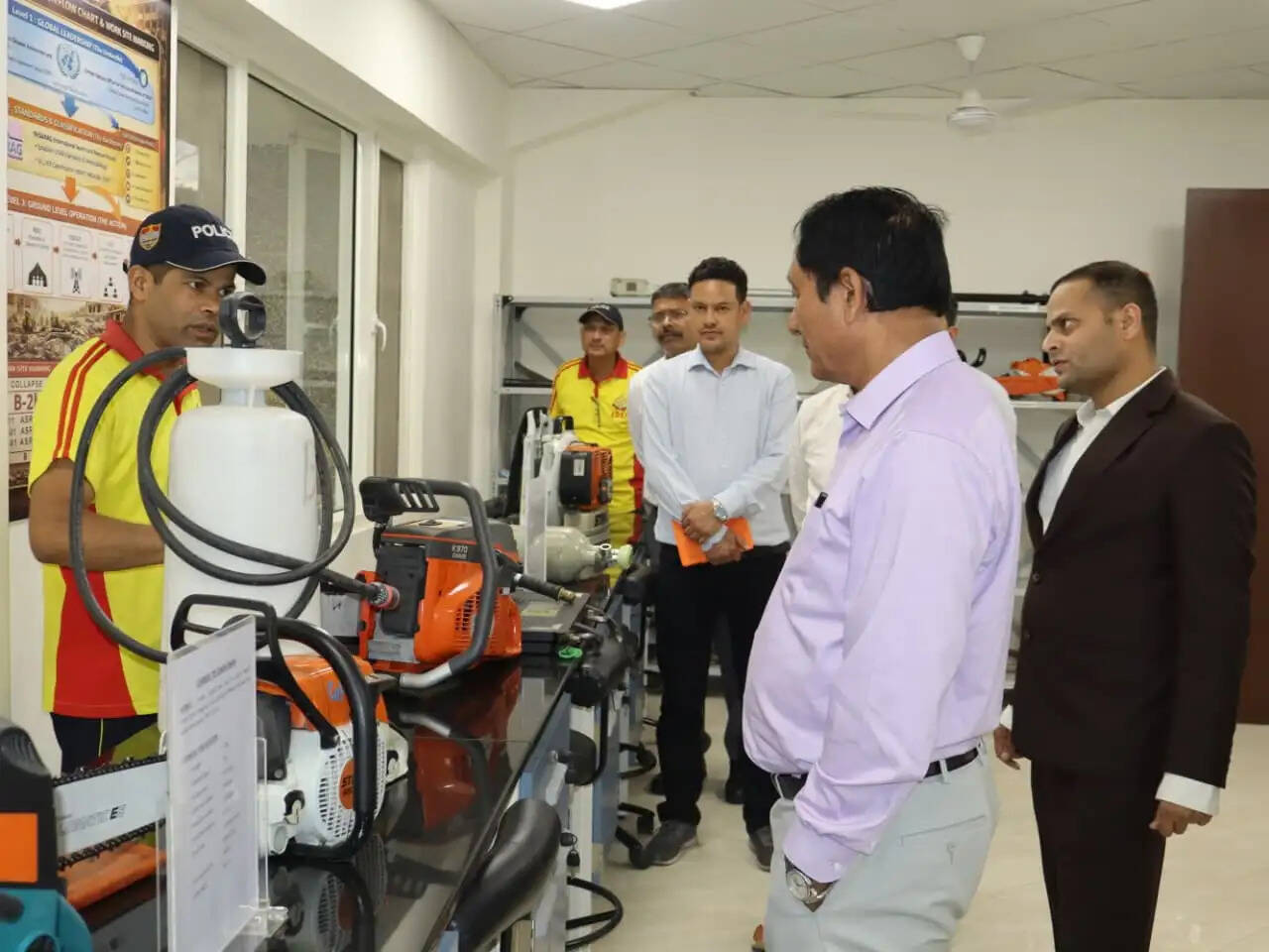 हिमाचल प्रदेश की कैबिनेट उप-समिति ने उत्तराखंड एसडीआरएफ की आपदा प्रबंधन की तकनीक काे समझा