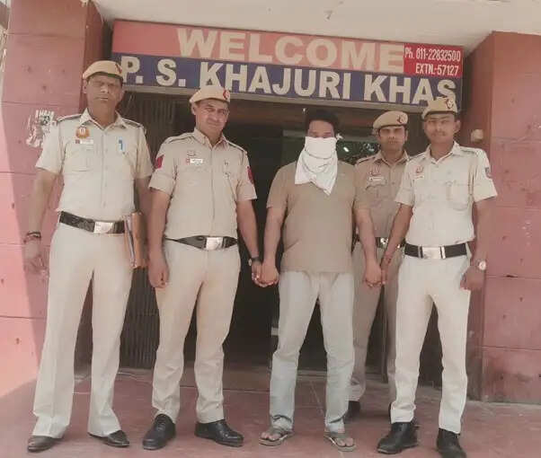 पत्नी पर चाकू से जानलेवा हमला करने वाला गिरफ्तार