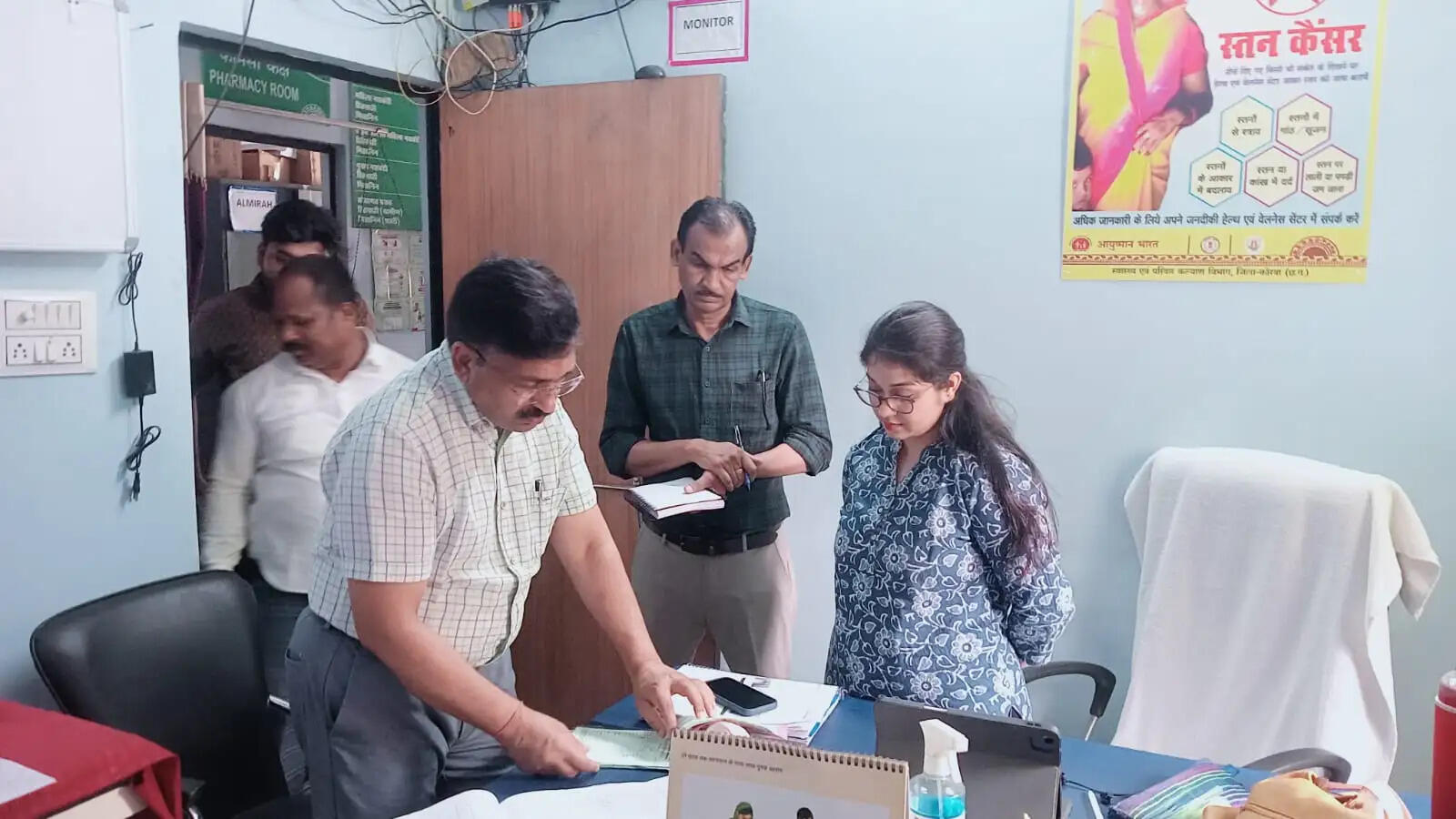 सीएमएचओ डॉ. एस.एन. केशरी ने शहरी आयुष्मान आरोग्य मंदिरों का किया औचक निरीक्षण
