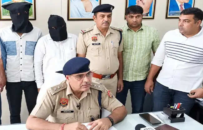 सोनीपत: जमीन विवाद में स्कार्पियो पर फायरिंग, दो आरोपित गिरफ्तार