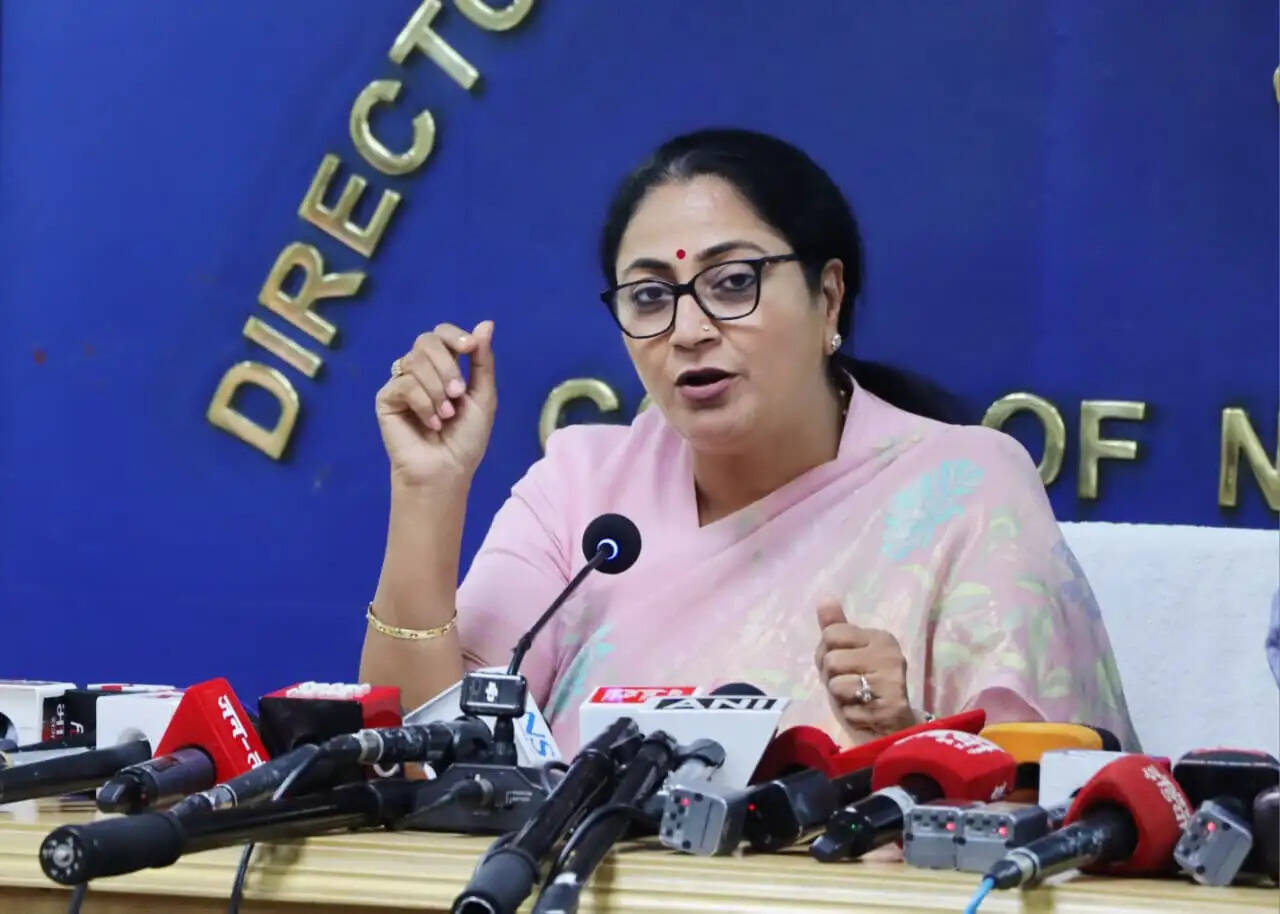 दिल्ली-एनसीआर में एक्सप्रेसवे, सुरंग और एलिवेटेड कॉरिडोर का बिछेगा जाल : रेखा गुप्ता