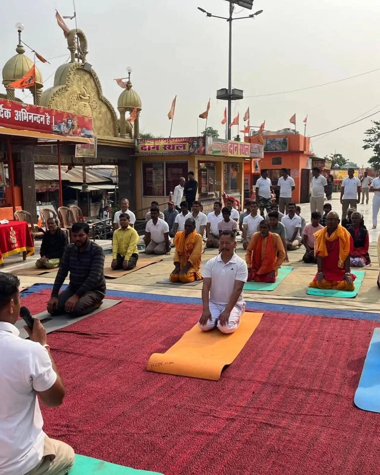 सुन्दरनाथ धाम मंदिर परिसर में एसएसबी की ओर से योग शिविर का आयोजन