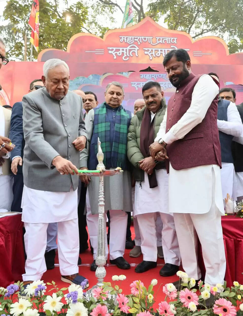 राष्ट्रीय स्वाभिमान दिवस के अवसर पर आयोजित महाराणा प्रताप जी की पुण्यतिथि कार्यक्रम में शामिल हुये मुख्यमंत्री