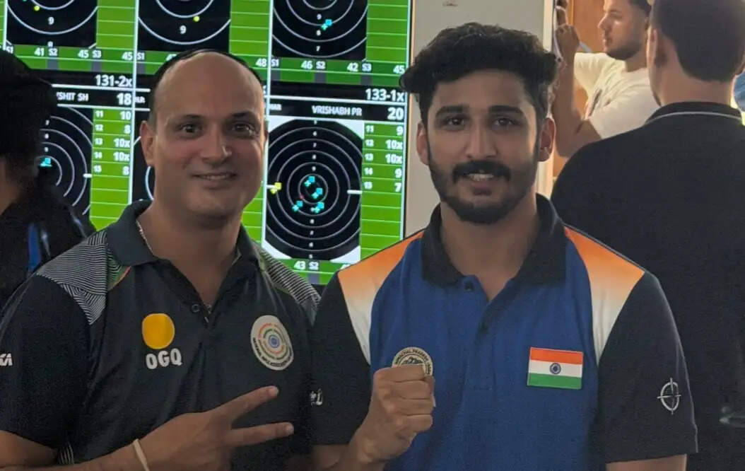 देहरादून में चल रही नॉर्थ जोन शूटिंग चैंपियनशिप में हिमाचल पुलिस के दो खिलाड़ियों ने प्रदेश का नाम रोशन किया