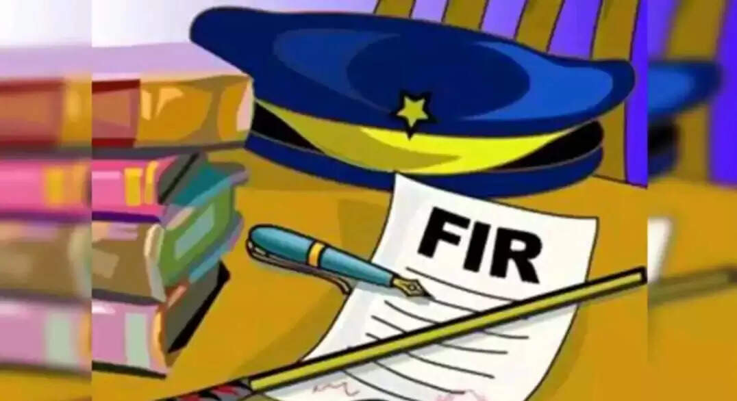 कलेक्ट्रेट से अज्ञात बाबू के रिश्वत मांगने के मामले में मुकदमा दर्ज