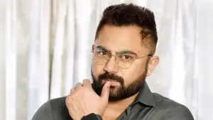 फिल्म परियोजना की रकम को लेकर अभिनेता सोहम को नोटिस