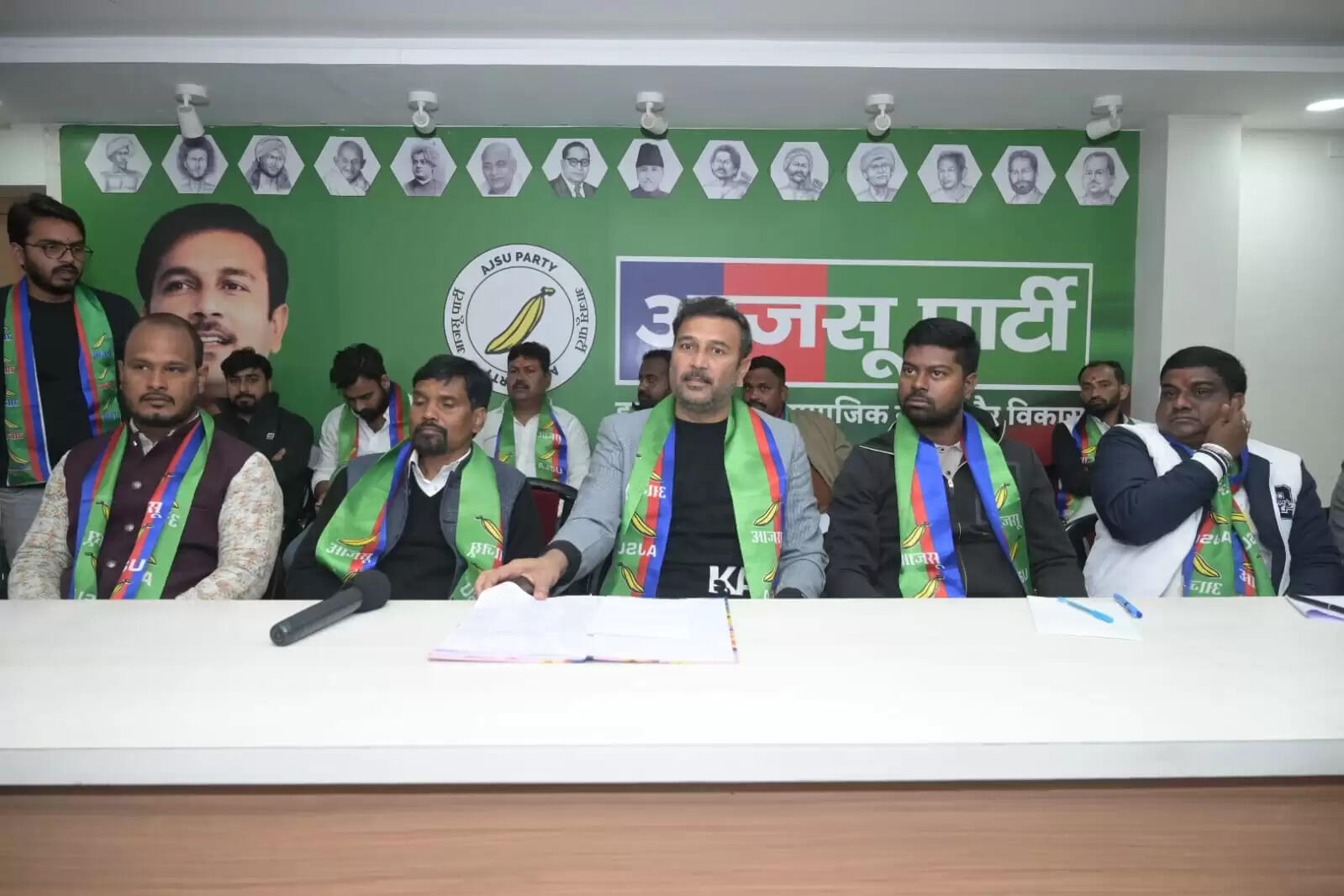 झारखंड में निवेश के लिए अनुकूल वातावरण और स्पष्ट रोड मैप होना जरूरी : सुदेश