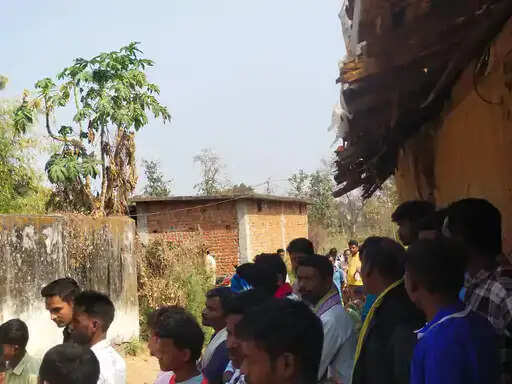 आपसी रंजिश को लेकर पड़ोसी के परिवार पर घातक हमला , मासूम बच्चे समेत तीन लोगों की मौत