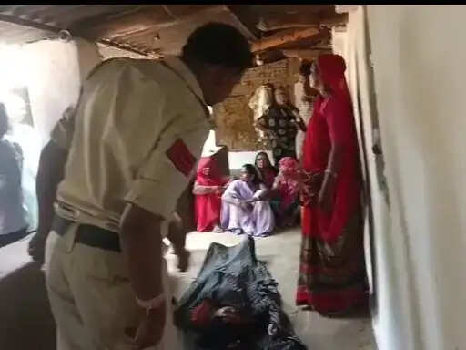 अनूपपुर: चरित्र शंका में पति ने की पत्नी की कुल्हाड़ी मार की हत्या, आरोपी पति गिरफ्तार