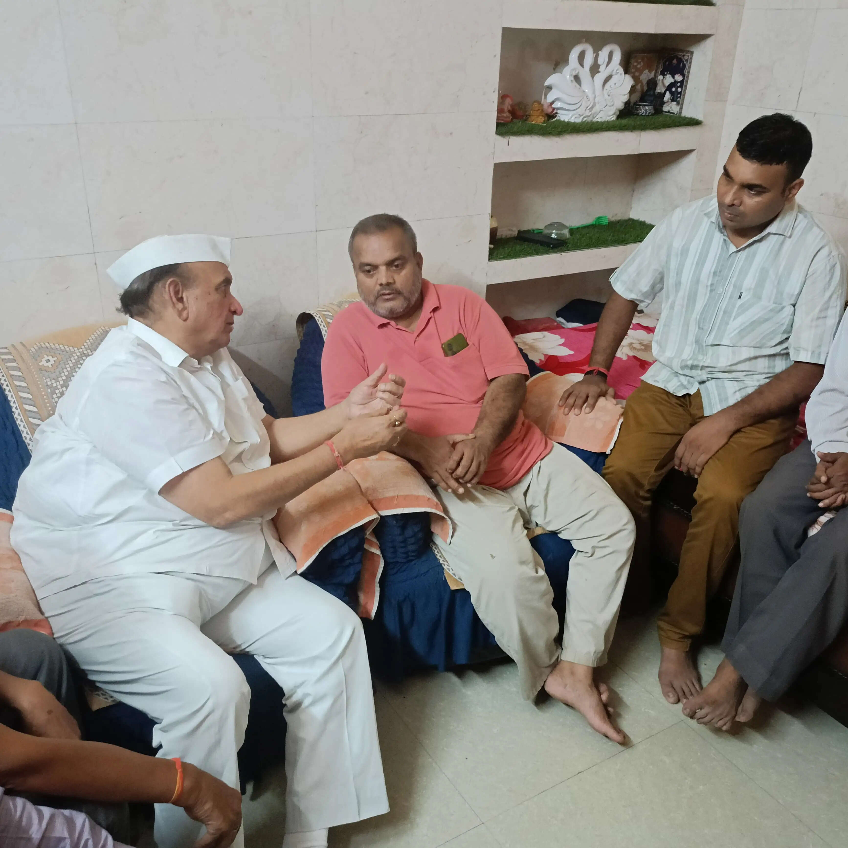 सागर गुप्ता के परिवार को न्याय दिलाने का हर प्रयास करेंगे: अजय राय