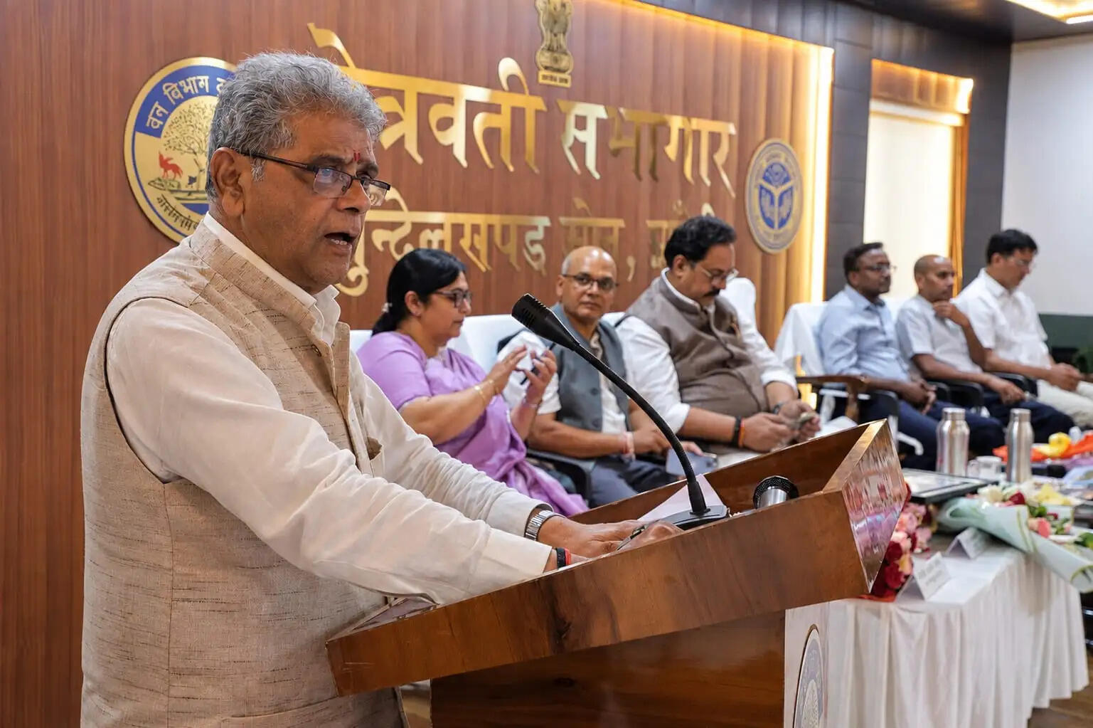 ईको पर्यटन से रोजगार और पर्यावरण संरक्षण को मिलेगा बढ़ावा: वन मंत्री डॉ. अरुण सक्सेना