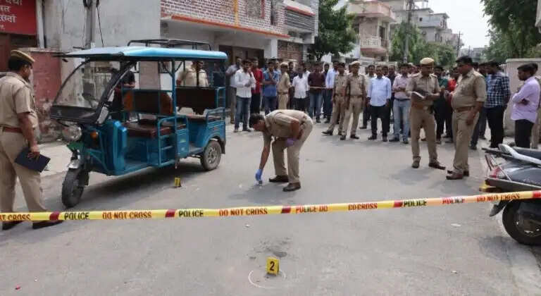 रुड़की में 15 मिनट में दो सगी बहनों की गोली मारकर हत्या
