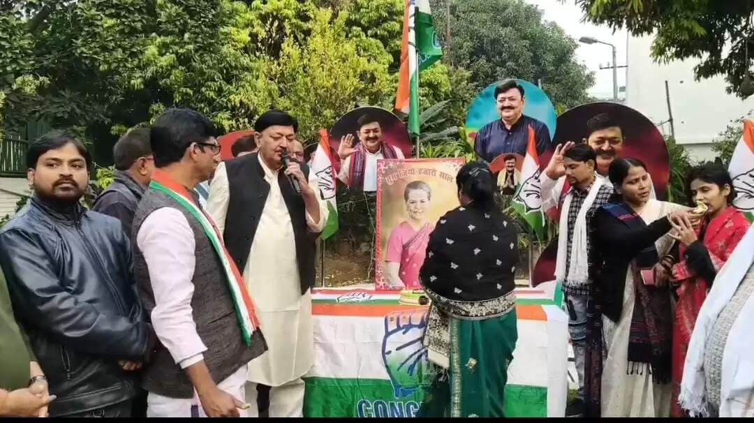 मनाया गया सोनिया गांधी का जन्मदिन