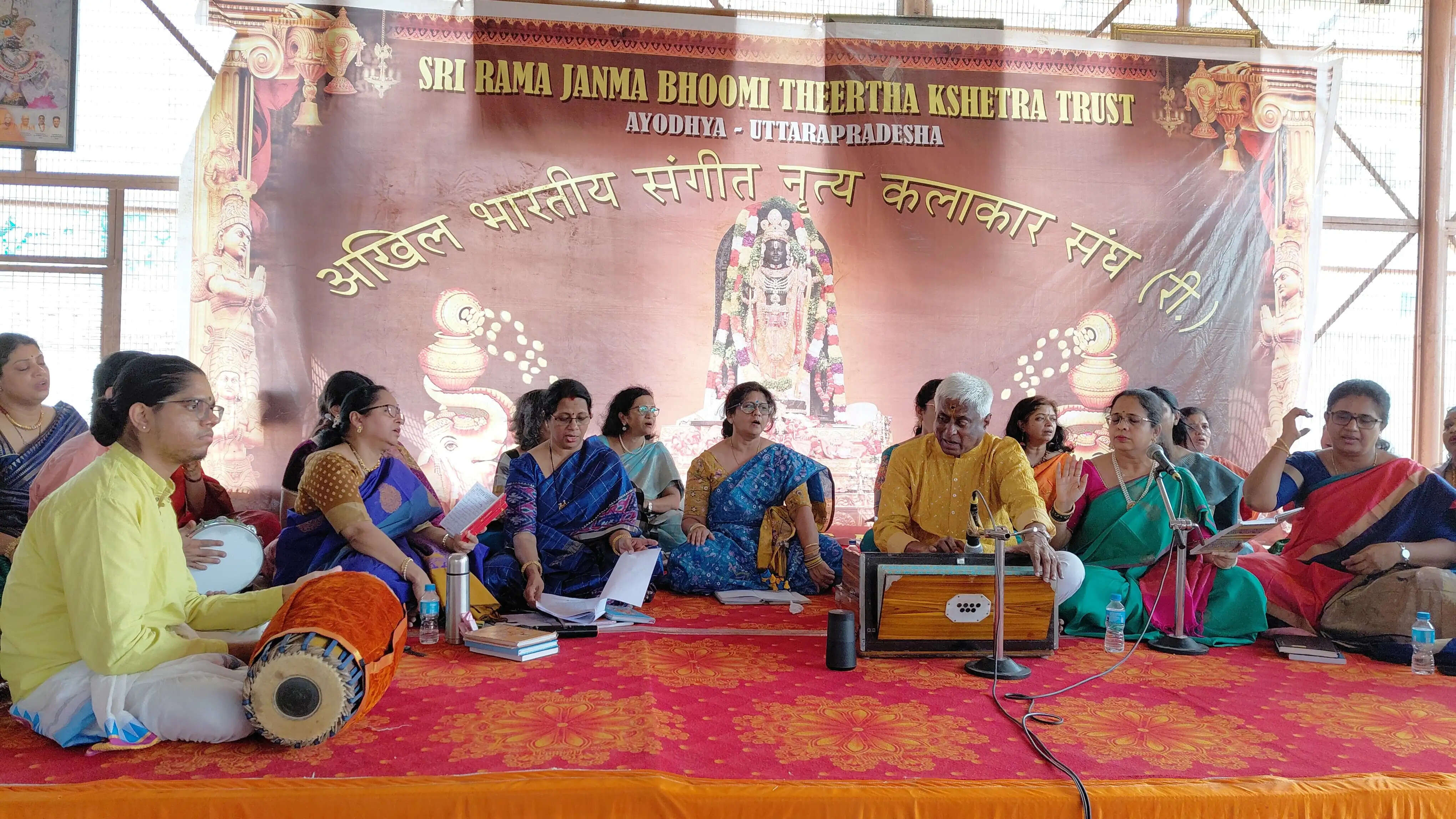 अयोध्या : श्रीराम मंदिर की यज्ञशाला में महाराष्ट्र की 52 मातृशक्तियों ने की श्रीराम की स्तुति
