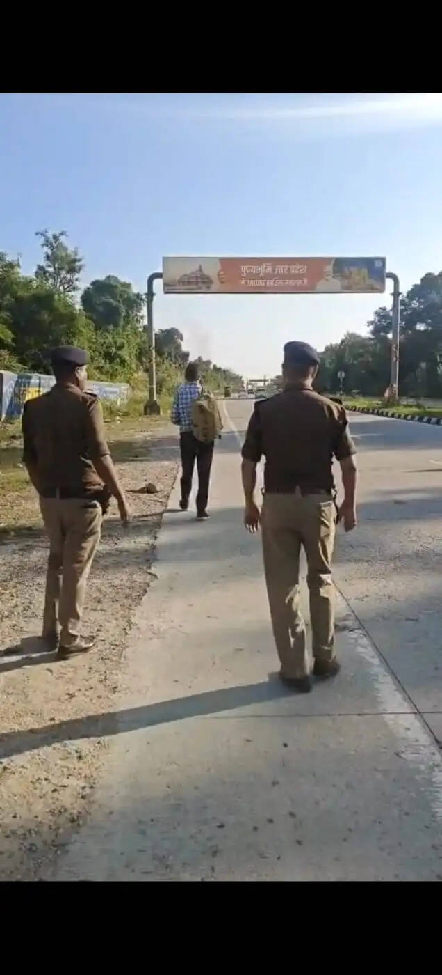 श्रमिक नेता के आरोपों के बीच पुलिस ने गुंडा एक्ट में 4 माह के लिए किया जिला बदर