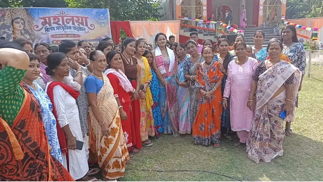 फकीराग्राम सहित विभिन्न क्षेत्रों में दुर्गा पूजा की धूम