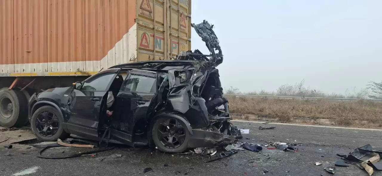 झज्जर : केएमपी एक्सप्रेस-वे पर एक दर्जन से अधिक वाहन टकराए, 17 घायल