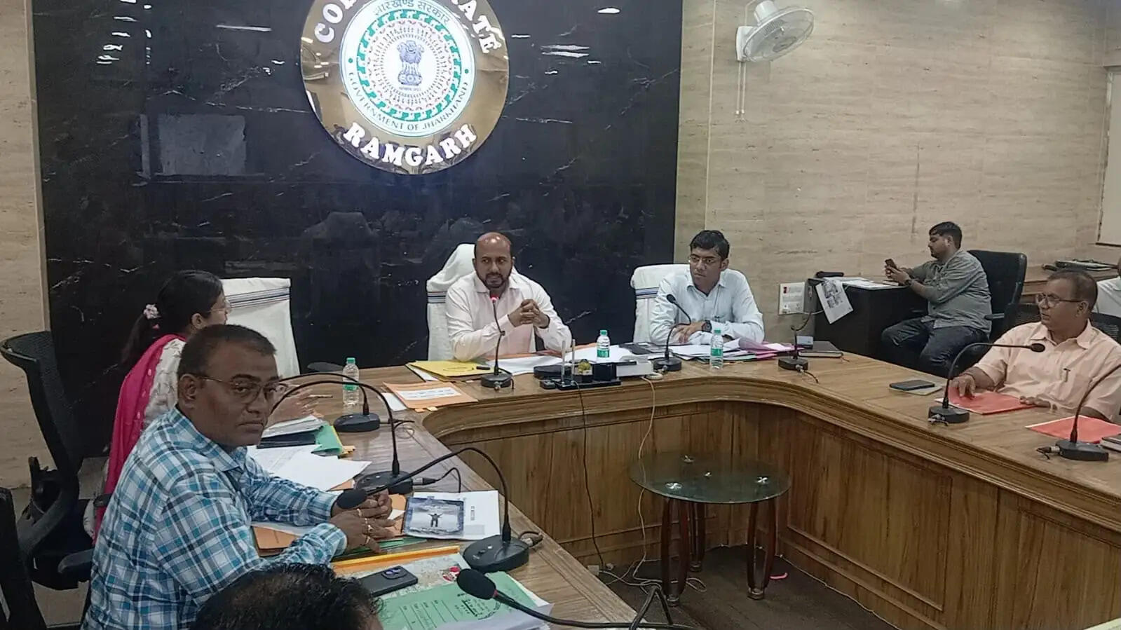 बच्चों को बेहतर और सुरक्षित शिक्षा उपलब्ध कराना प्राथमिकता : डीसी