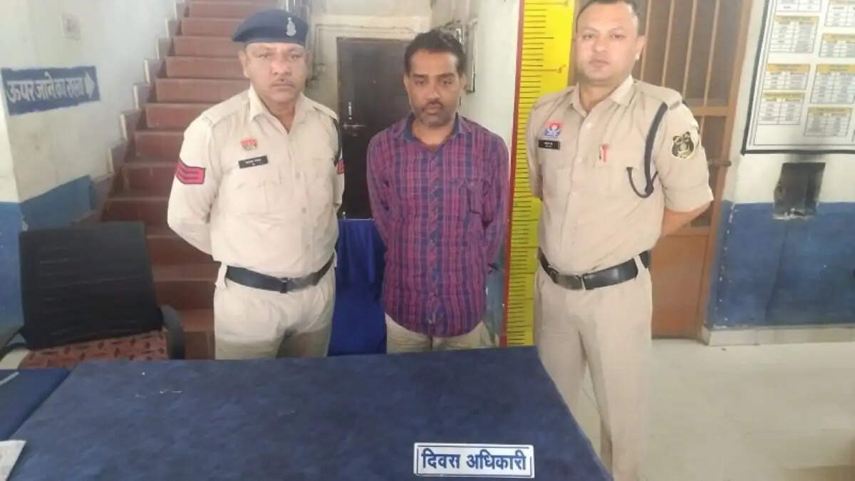 जांजगीर चांपा: नाबालिग लड़की से छेड़छाड़ का आरोपित गिरफ्तार, भेजा गया जेल