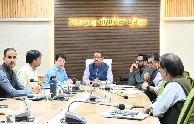 उत्तराखंड में 'खेत बचाओ अभियान' के तहत होंगे 2,375 कार्यक्रम,1.20 लाख किसानों की भागीदारी का लक्ष्य