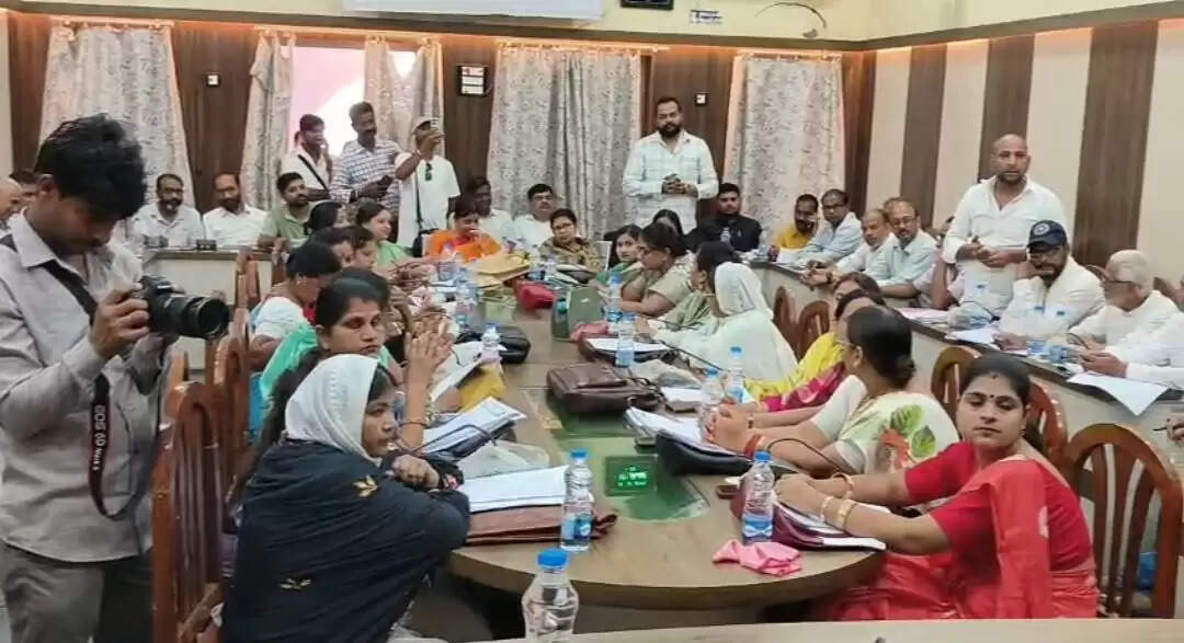 हंगामेदार रही नगर निगम बोर्ड की बैठक