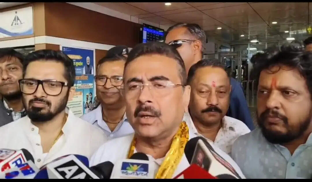 बागडोगरा में शुभेंदु अधिकारी ने राज्य सरकार पर साधा निशाना